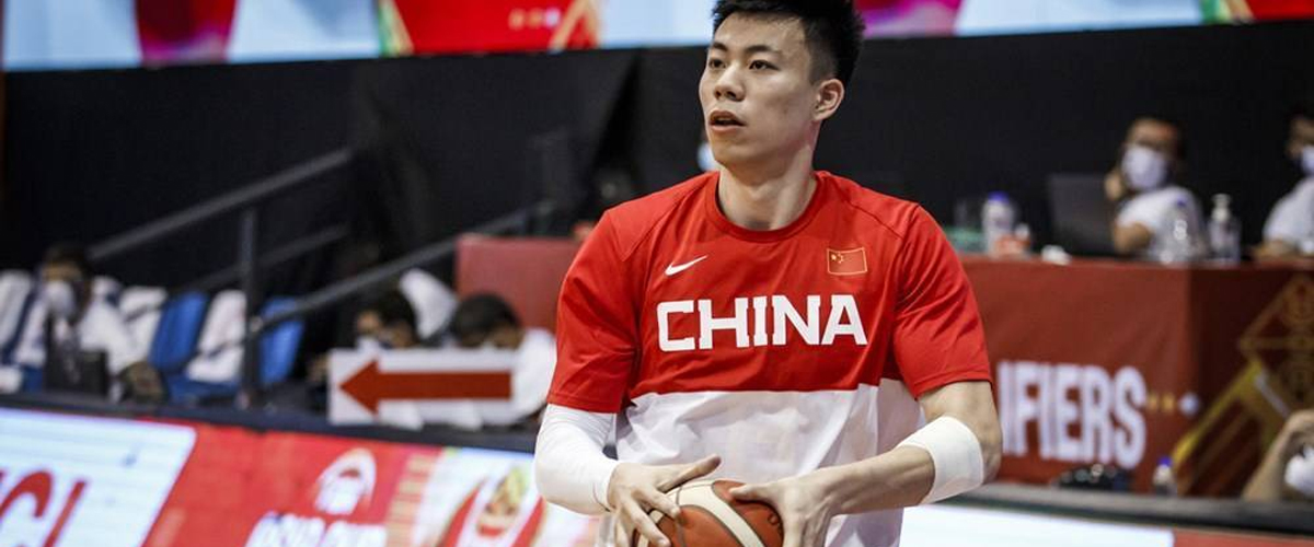中国男篮热身赛41分狂胜同曦 张镇麟20分真实命中率111%