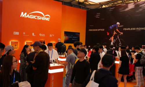 聚光向新，智领骑行，自行车灯引流品牌迈极炫亮相2026中国国际自行车展览会